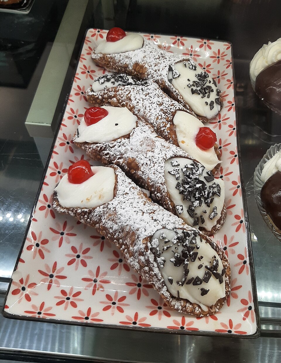 The Rich History and Cultural Significance of Sicilian Cannoli
